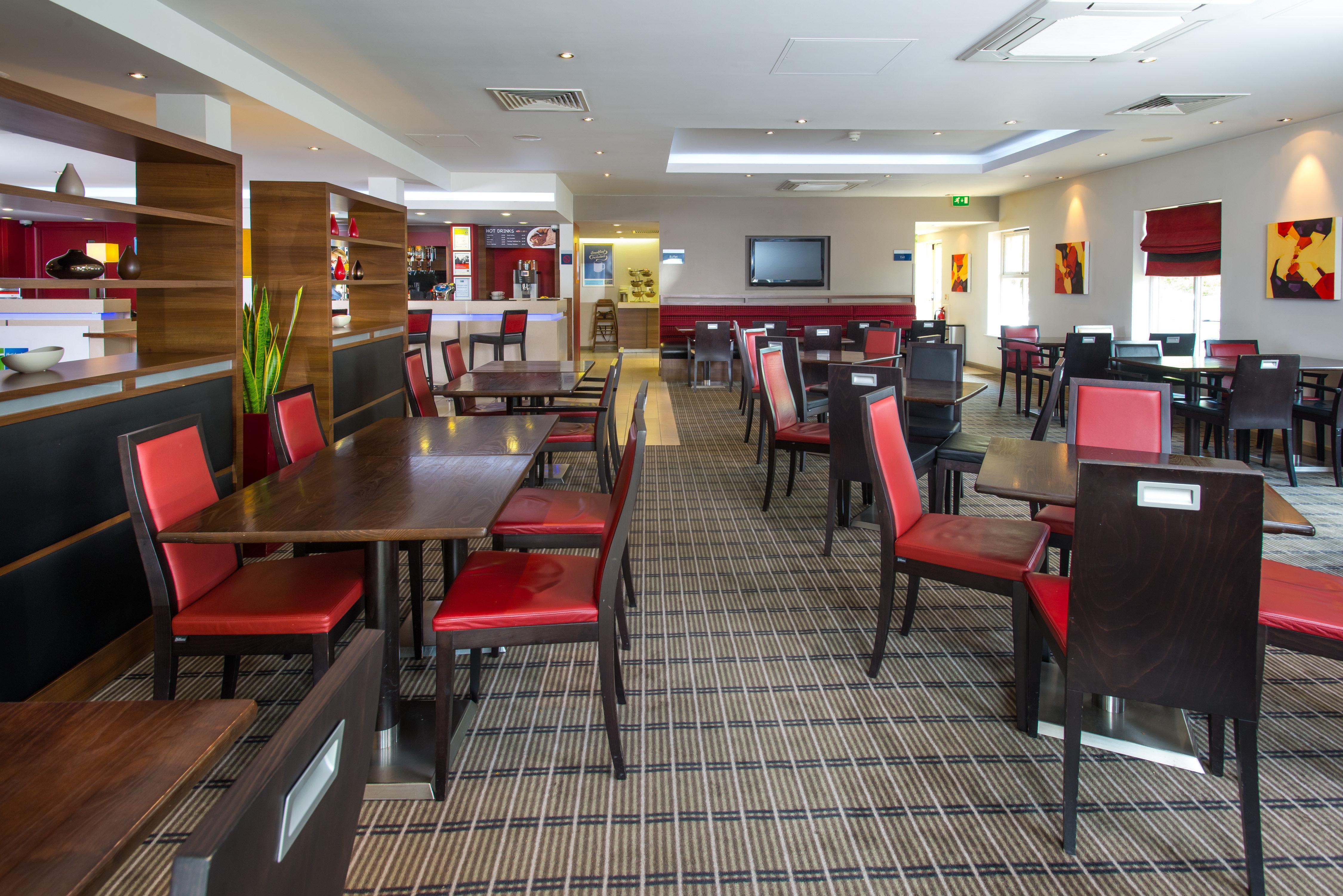 Holiday Inn Express Birmingham Oldbury By Ihg Ngoại thất bức ảnh