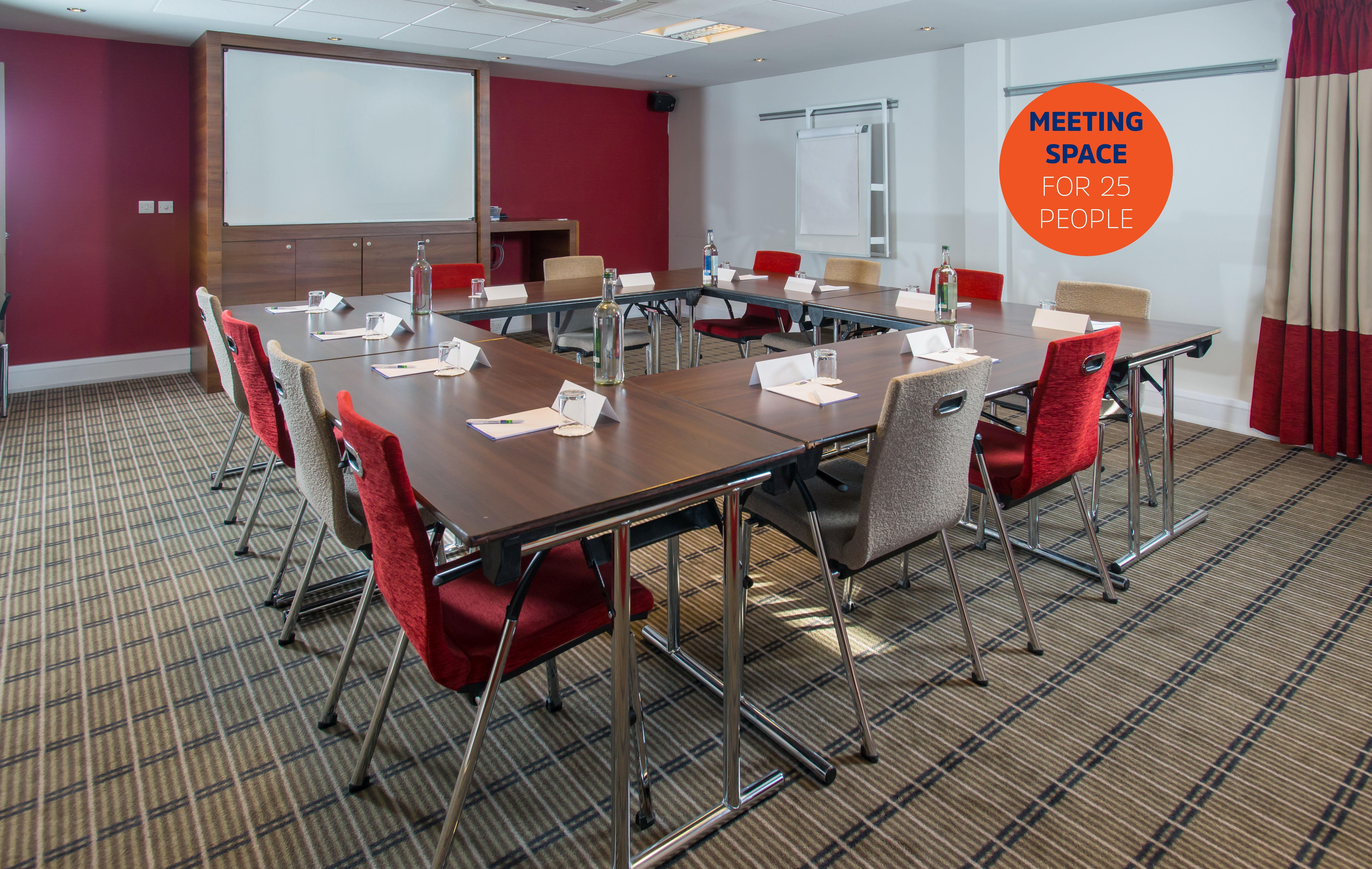 Holiday Inn Express Birmingham Oldbury By Ihg Ngoại thất bức ảnh