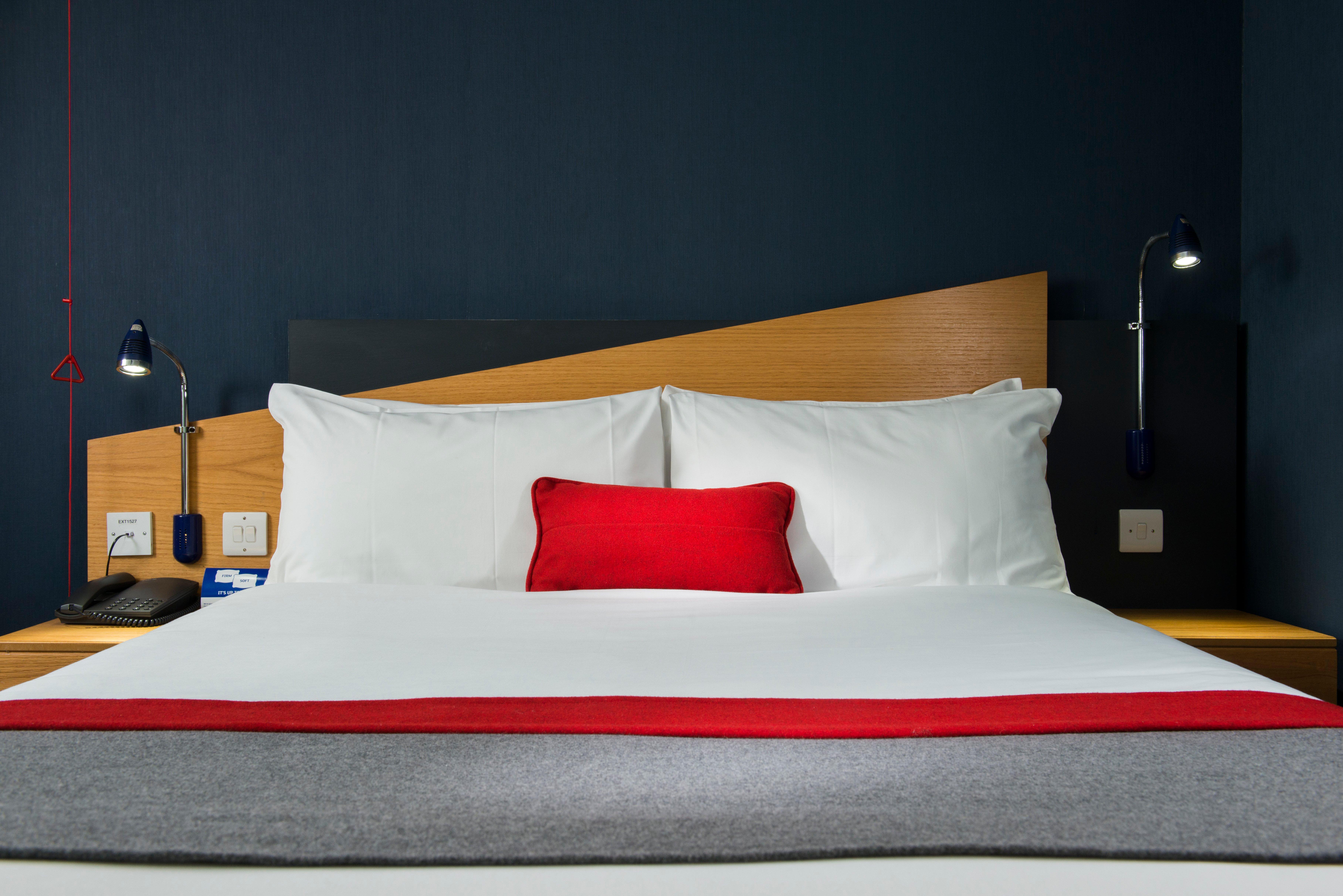 Holiday Inn Express Birmingham Oldbury By Ihg Ngoại thất bức ảnh